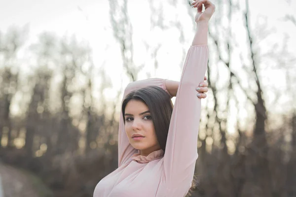Portrait Young Caucasian Woman Elegant Pink Dress — Foto Stock