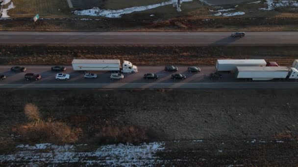 Vue Aérienne Une Sauvegarde Sur Interstate Juste Nord Eau Claire — Video