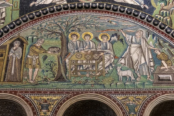 San Vitalen Basilikan Värikkäät Mosaiikit Ravennassa Italiassa — kuvapankkivalokuva