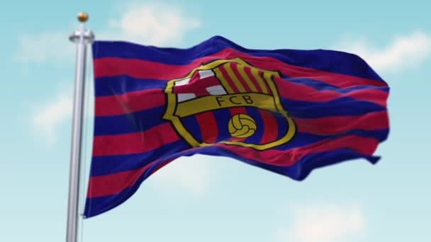 바르셀로나의 국기가 바람에 흔들리며 하늘을 배경으로 — 비디오