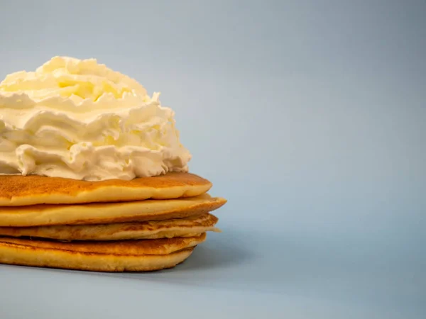 Eine Nahaufnahme Von Leckeren Pfannkuchen Auf Einem Teller — Stockfoto