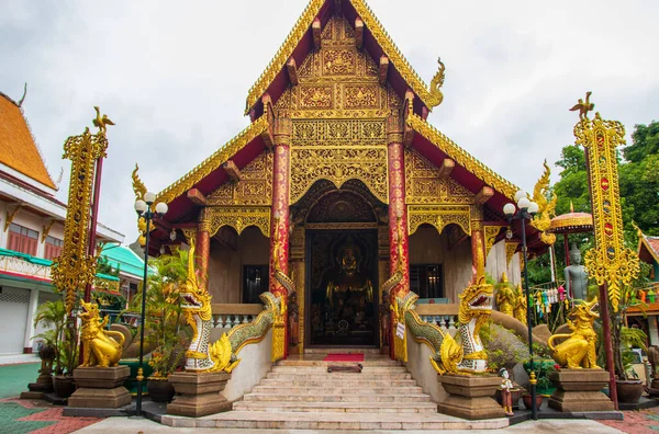 Tempio Wat Klang Wiang Chiang Rai Thailandia — Foto Stock