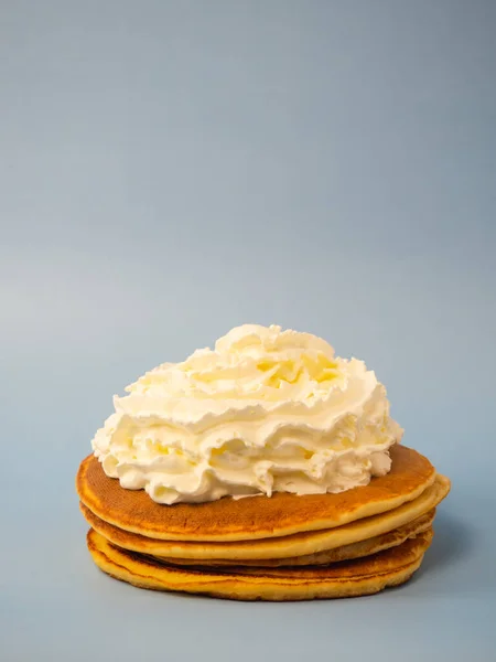 Eine Nahaufnahme Von Leckeren Pfannkuchen Auf Einem Teller — Stockfoto