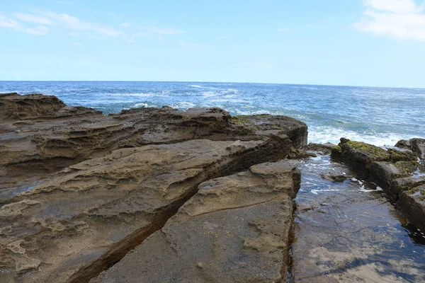 Uma Vista Majestosa Paisagem Marinha Ondulada Costa Rochosa Austrália Durante — Fotografia de Stock