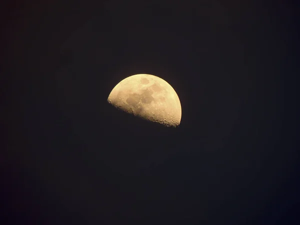 Tir Couper Souffle Demi Lune Dans Ciel Sombre Nuit — Photo