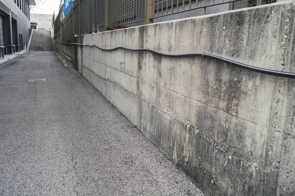 Vecchio Muro Cemento Lungo Strada — Foto Stock