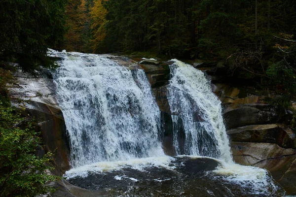 Vista Otoño Del Río Mumlava Cascadas Cerca Harrachov — Foto de Stock