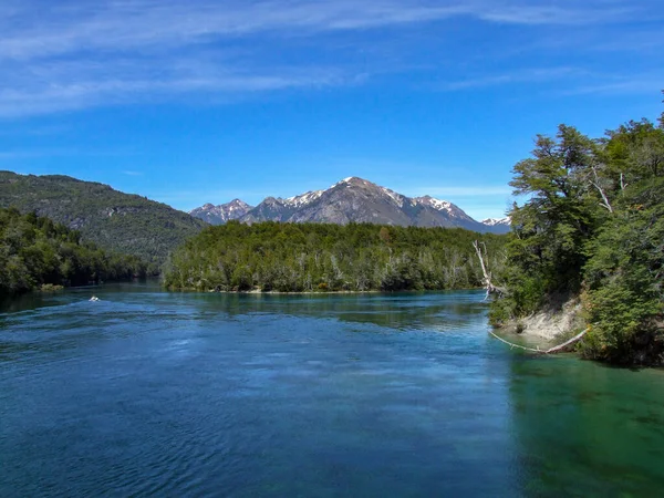 Rio Arrayanes Rodeado Por Floresta Natural Parque Nacional Los Alerces — Fotografia de Stock