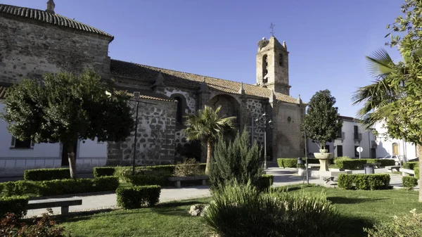 Der Hof Der Pfarrkirche San Pedro Noja Kantabrien Spanien Europa — Stockfoto