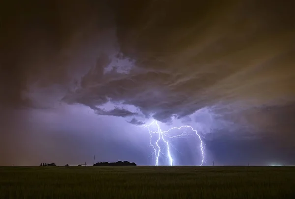 Relâmpago Cênico Durante Tempestade — Fotografia de Stock