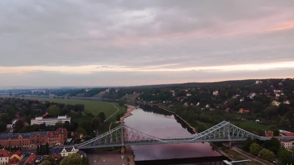 Eine Wunderschöne Szenerie Eines Stadtbildes Mit Beleuchteten Gebäuden Dresden Bei — Stockfoto