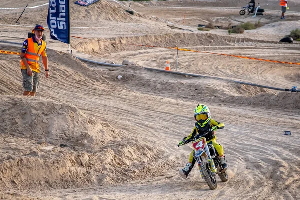 Dubai Emiratos Árabes Unidos Mar 2021 Motocross Junior Moto Pista — Foto de Stock