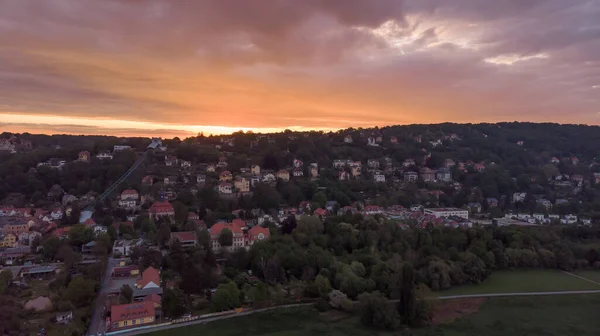 Eine Wunderschöne Szenerie Eines Stadtbildes Mit Beleuchteten Gebäuden Dresden Bei — Stockfoto