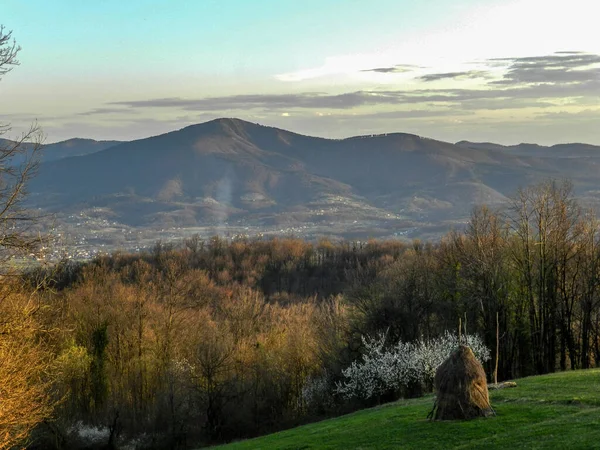 Eine Herrliche Landschaft Majestätischer Berge Abend Bosnien Und Herzegowina — Stockfoto