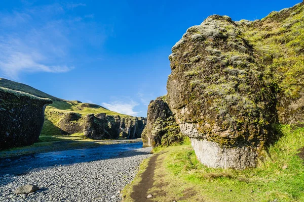 Захватывающий Вид Каньона Фьядрарглюфур Юге Исландии — стоковое фото