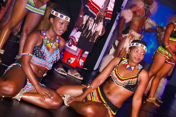 Annesburg Jižní Afrika Května 2019 Zulu Africká Kmenová Tanečnice Tradičním — Stock fotografie