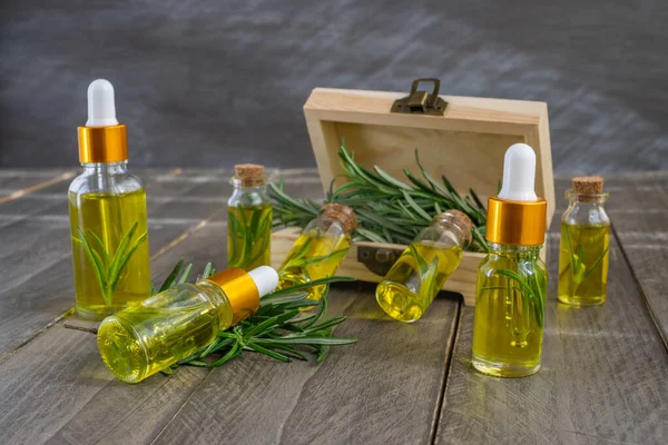 Rosemary Essential Oils Skin Treatment Homeopathy Health Beauty — Stock Photo, Image