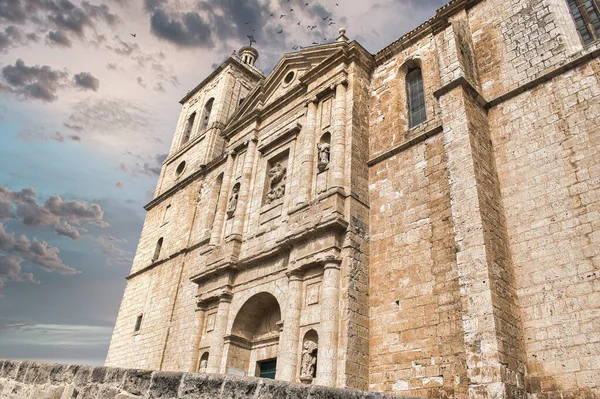Uma Vista Panorâmica Igreja Santiago Cigales Província Valladolid Espanha — Fotografia de Stock