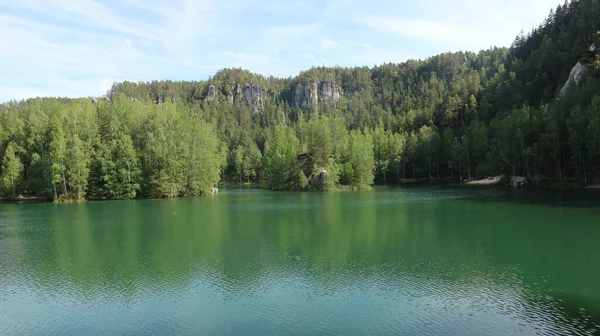 Cava Allagata Nella Bellissima Natura Rocciosa Adrspach Repubblica Ceca — Foto Stock