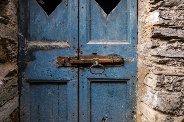 Una Porta Legno Blu Anticato Laglio Lombardia Italia — Foto Stock