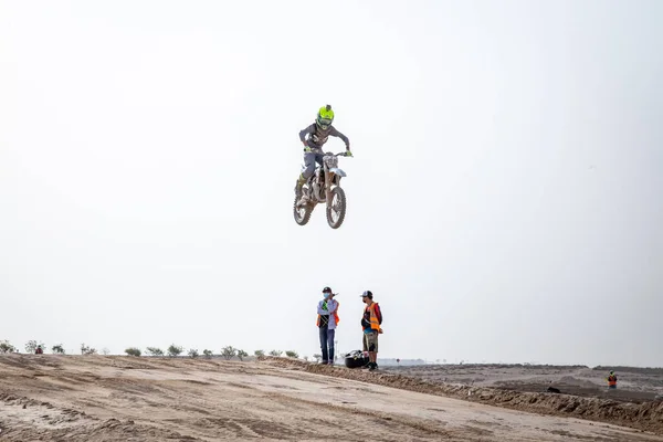 Duba United Arab Emirates Mrt 2021 Motorcross Riding Motor Zandbaan — Stockfoto