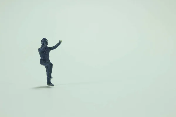 Uma Minifigura Uma Pessoa Uma Perna Com Braços Levantados Pessoas — Fotografia de Stock