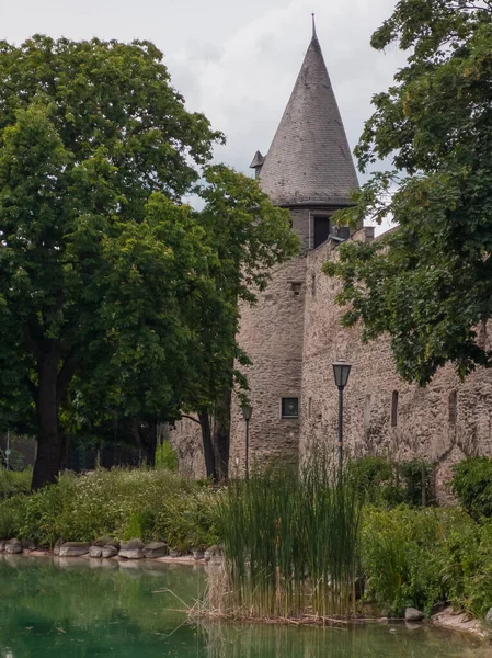 Antigua Muralla Torre Con Zanja Andernach Alemania Renania Palatinado — Foto de Stock