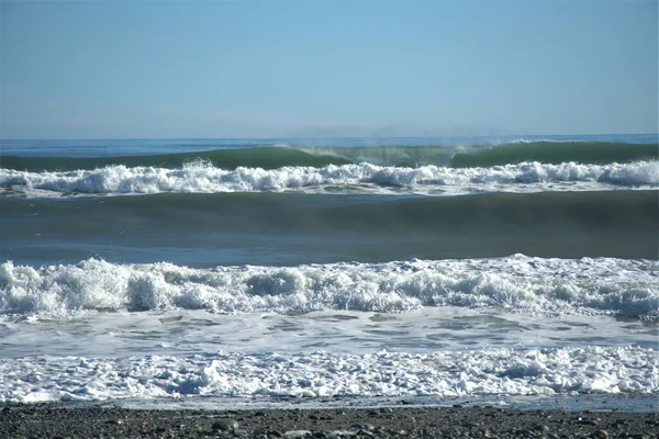 Las Grandes Olas Del Mar Día Ventoso — Foto de Stock