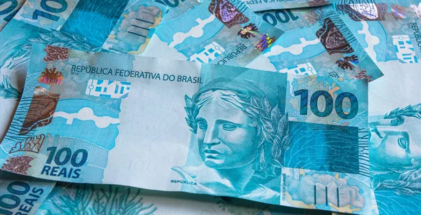 Close Bando Brasileiros 100 Reais Muito Dinheiro — Fotografia de Stock