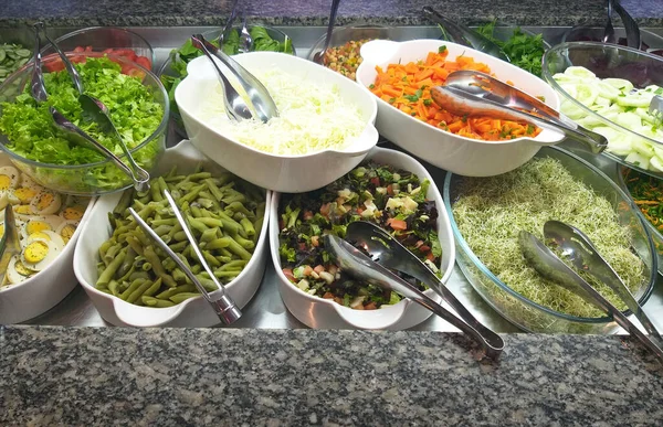 Close Sortimento Saladas Buffet — Fotografia de Stock