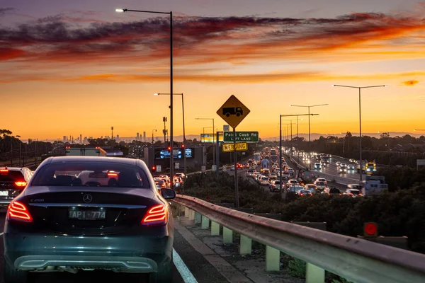 Melbourne Austrália Janeiro 2021 Tráfego Movimentado Durante Horas Ponta Manhã — Fotografia de Stock