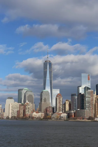 New York Taki Battery Park Bulutlu Gökyüzünün Altında — Stok fotoğraf