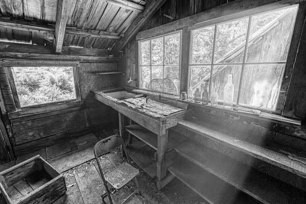 Primo Piano Interno Una Cabina Legno Abbandonata — Foto Stock