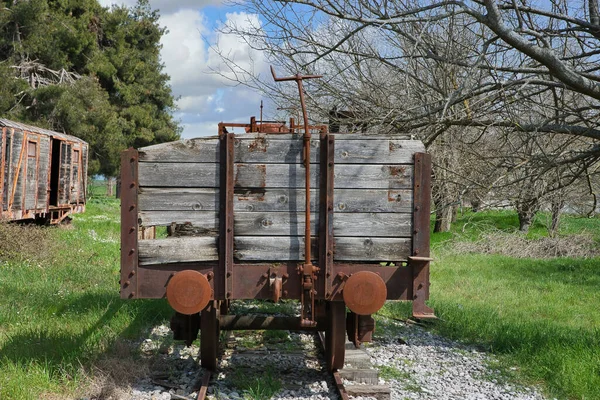 Alter Zug Einem Verlassenen Bahnhof Teile Von Altem Waggon Alter — Stockfoto