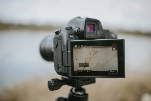 Brcko Bósnia Herzegovina Abril 2021 Tiros Câmera Sem Espelho Tripé — Fotografia de Stock