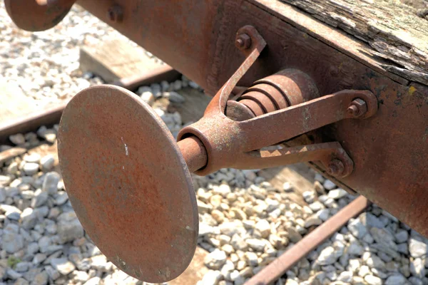 Tren Viejo Una Estación Abandonada Partes Vagón Viejo Amortiguador Viejo —  Fotos de Stock