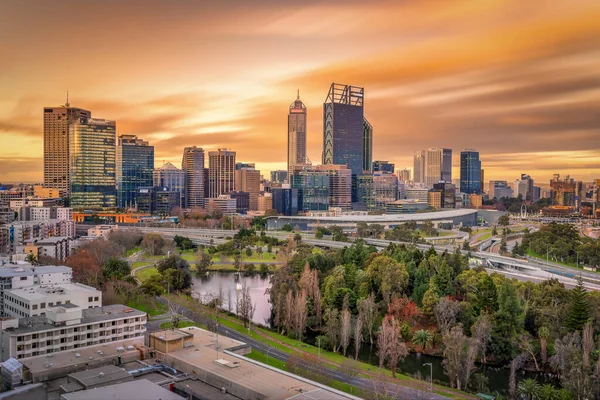 Perth City Skyline Sunset Stretchy Clouds — Stock Photo, Image