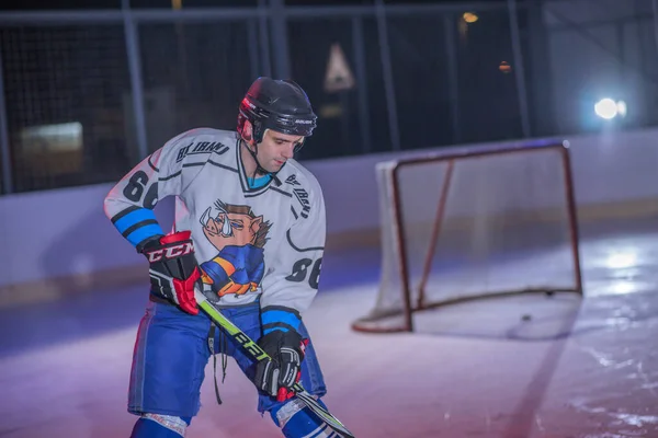 Domzale Slovinsko Února 2019 Profesionální Mužský Hokejista Během Dribble Outdoorovém — Stock fotografie