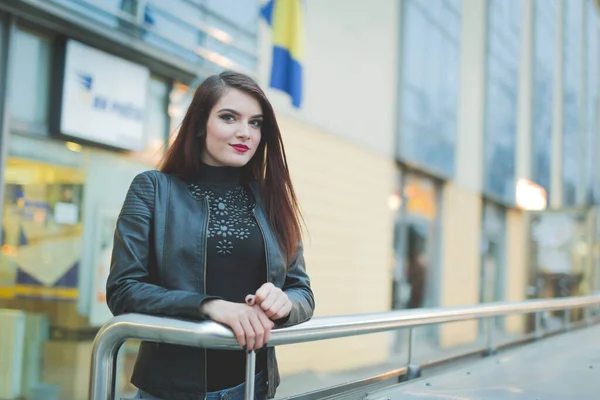 Young Brunette Female Leather Jacket Posing Leaning Railing Street — 스톡 사진