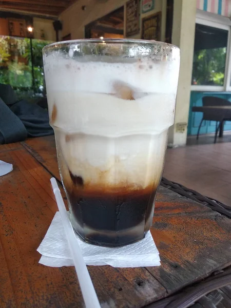 Vertical Shot Coffee Ice Cream Glass Table — Stock Photo, Image