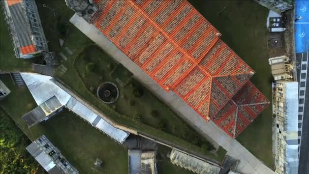 Luchtfoto Van Gebouwen Stad Zonnige Dag — Stockvideo