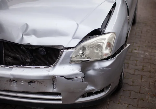 Сломанная Машина После Аварии — стоковое фото