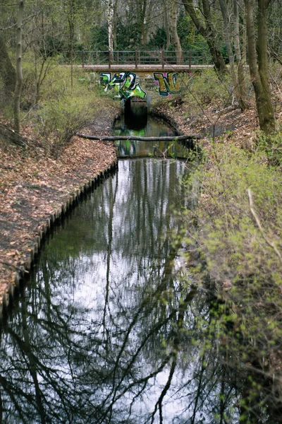 Berlin Tiergarten Germany Apr 2021 Small River Small Bridge Graffiti — Stock Photo, Image