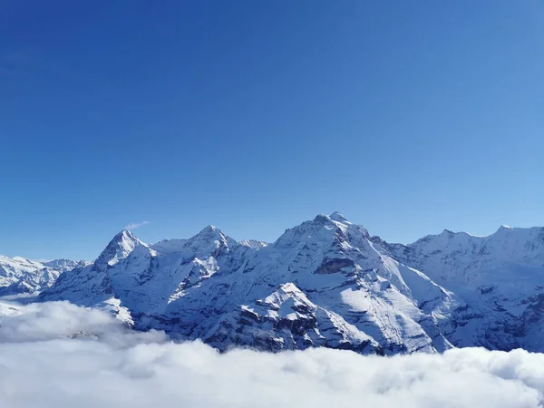 Schilderachtige Besneeuwde Berner Alpen Zwitserland — Stockfoto