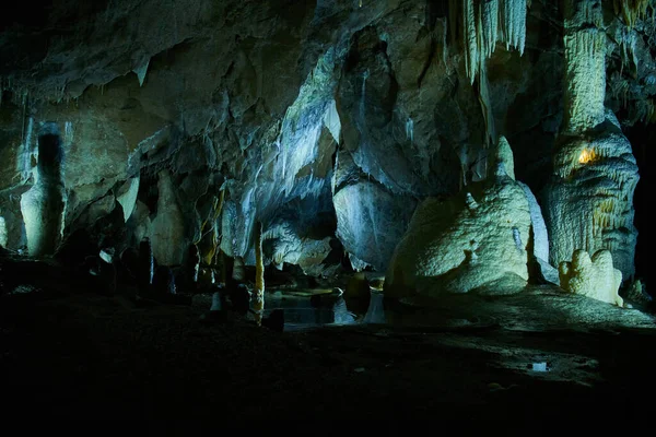 Formations Calcaires Intérieur Des Grottes Macocha République Tchèque — Photo