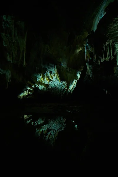 Formations Calcaires Intérieur Des Grottes Macocha République Tchèque — Photo