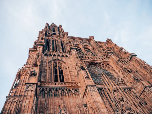Una Vista Fascinante Una Catedral Notre Dame Estrasburgo Alsacia Francia — Foto de Stock