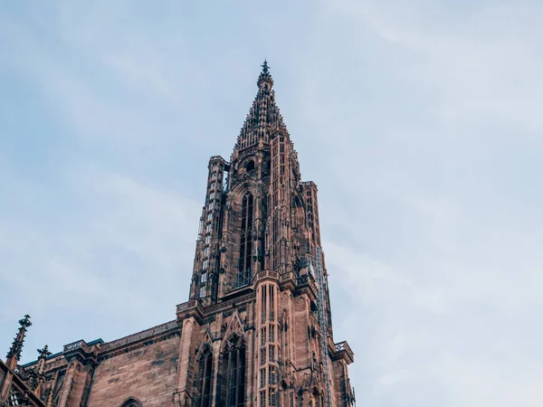 Uma Vista Hipnotizante Uma Catedral Estrasburgo Alsácia França — Fotografia de Stock