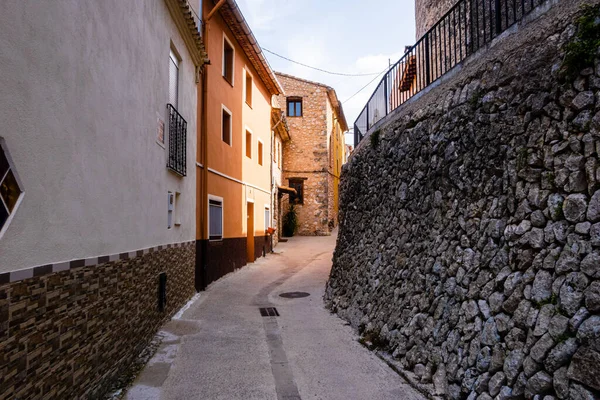 Spanya Nın Alicante Kentindeki Vall Ebo Binaları Boyunca Eski Dar — Stok fotoğraf