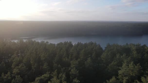 Vackert Landskap Med Och Sjö — Stockvideo